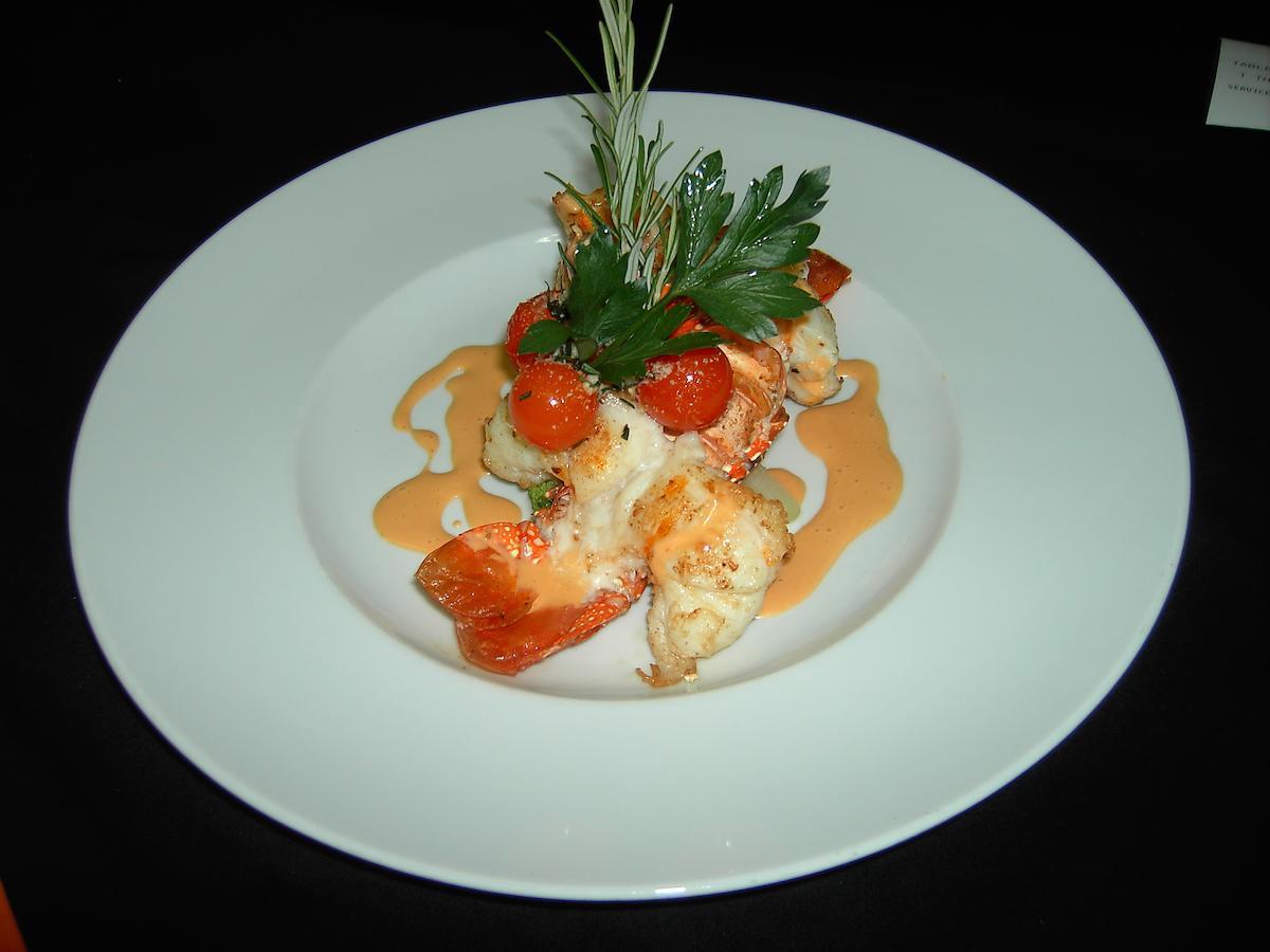 Hotel Restaurant Klosterli Pieterlen エクステリア 写真