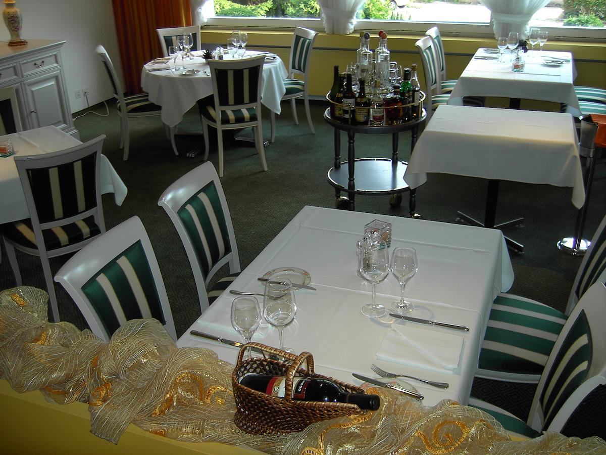 Hotel Restaurant Klosterli Pieterlen エクステリア 写真